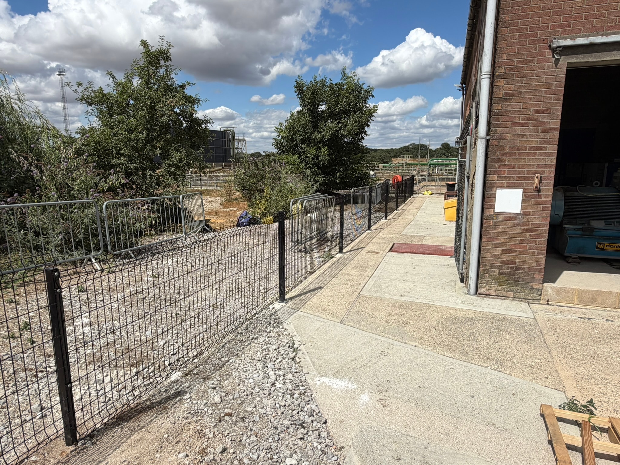 Security fencing and barriers installation project